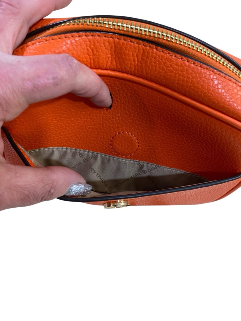 Michael Kors Orange Maisie 2 in 1 Camera Crossbody - Picture 4 of 6